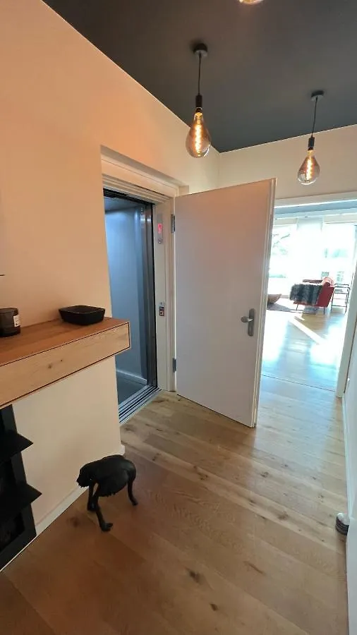 Apartment Luxus- Penthouse 180M2 Mit Aufzug Und Whirlpool Hannover